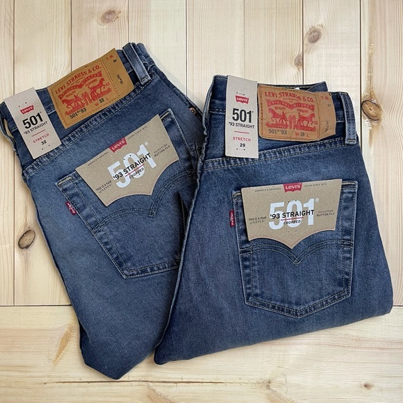 Levi’s 501 ‘93 Straight Cropped Accidents Happen - Picture 15 of 16